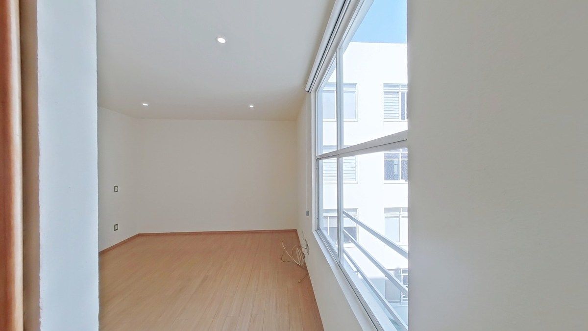 7 de 14: RECAMARA PRINCIPAL