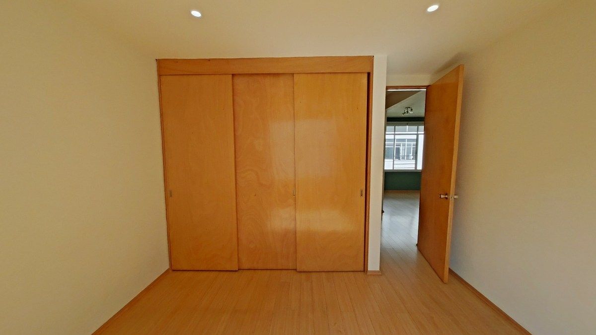 10 de 14: RECAMARA SECUNDARIA