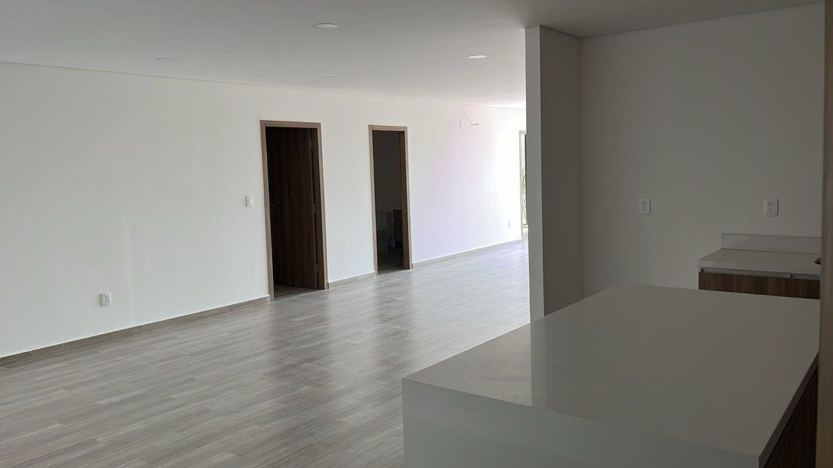 Guillermo Prieto III, Gabilondo, Tijuana - foto 5