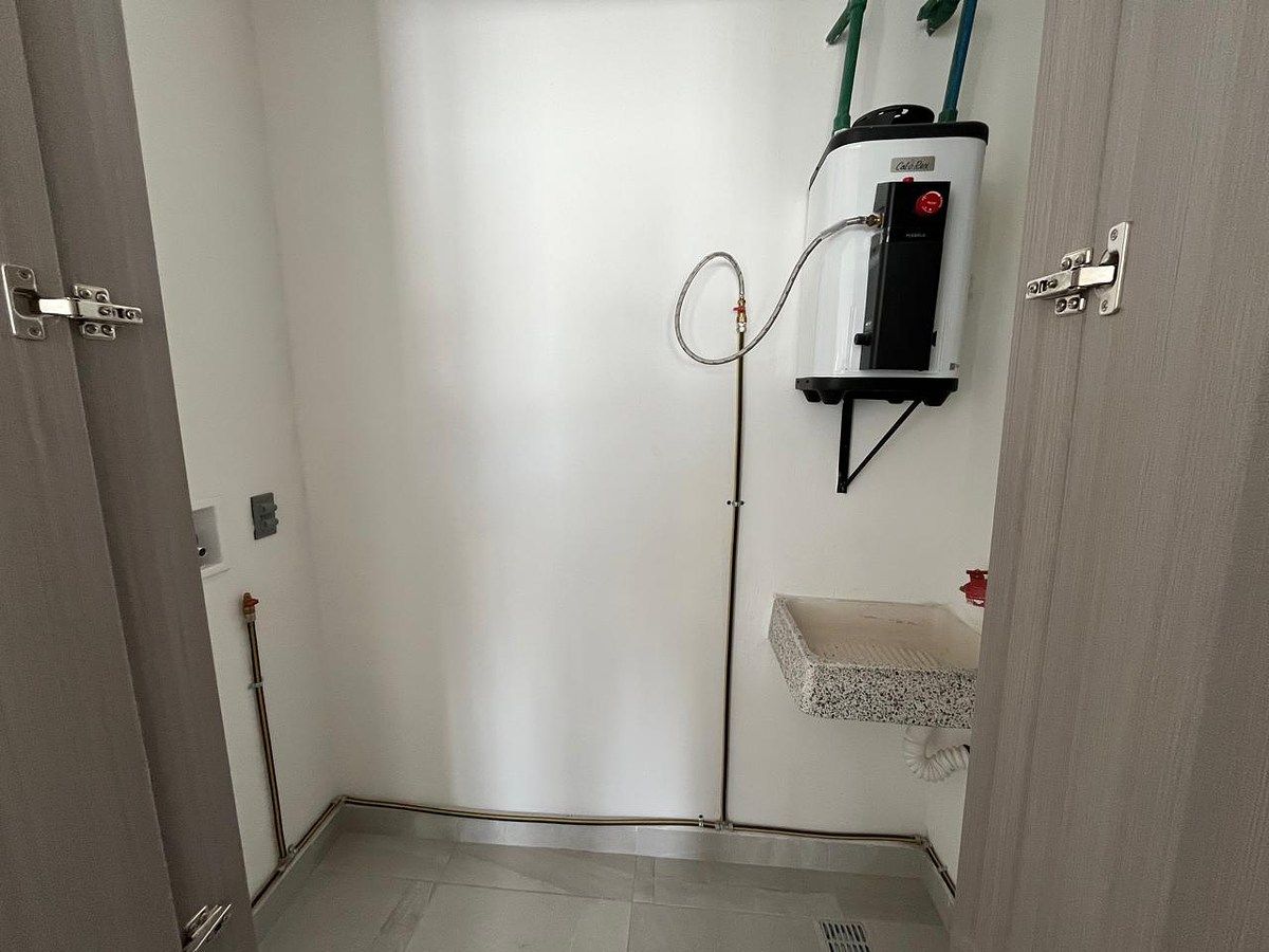 5 de 21: Área de servicios.