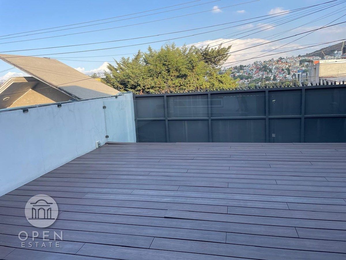 15 de 27: ROOF GARDEN