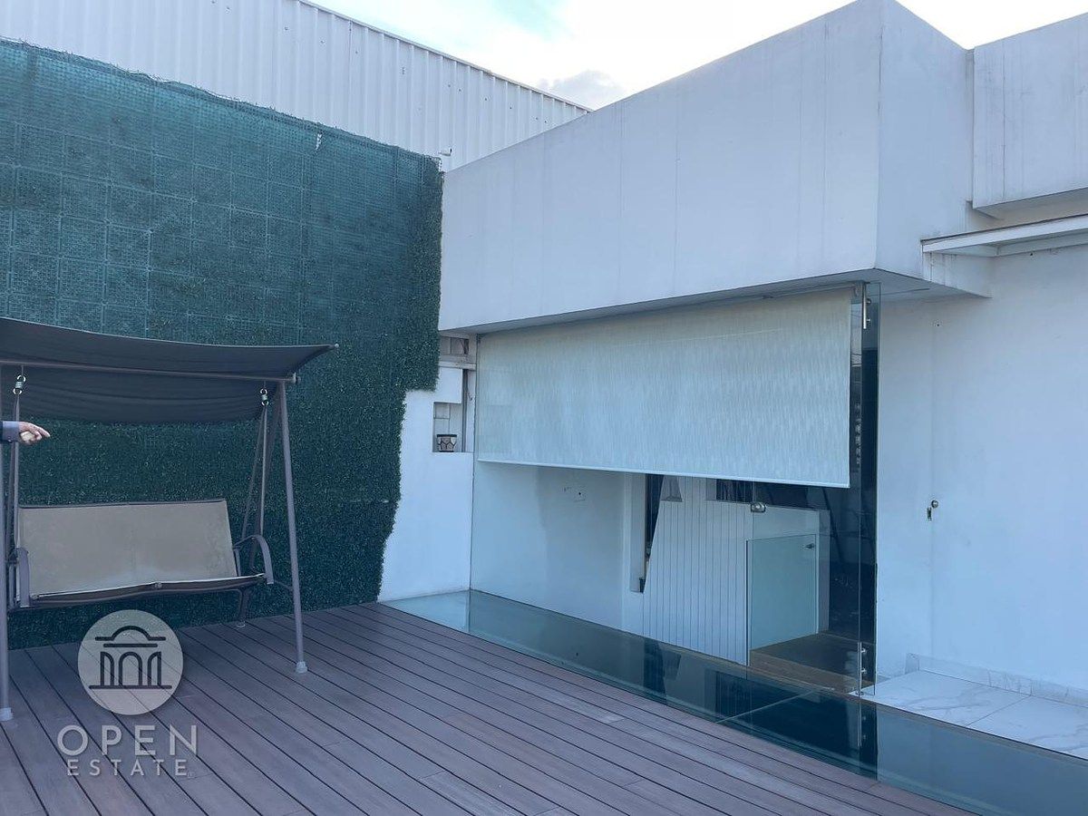 16 de 27: ROOF GARDEN