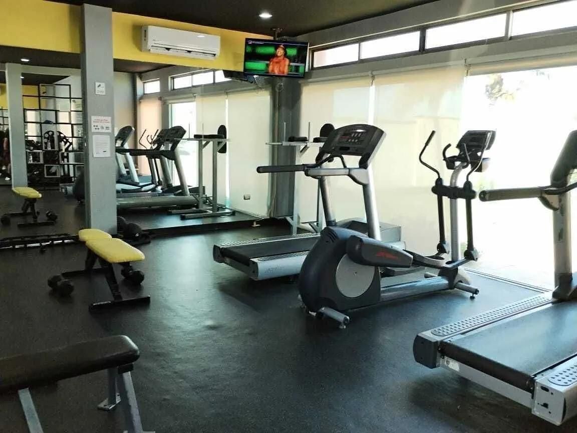 39 de 46: Amenidades – gimnasio.