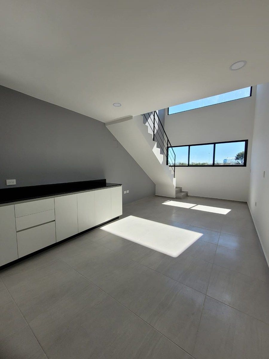 2 de 14: Sala, Cocina y Comedor