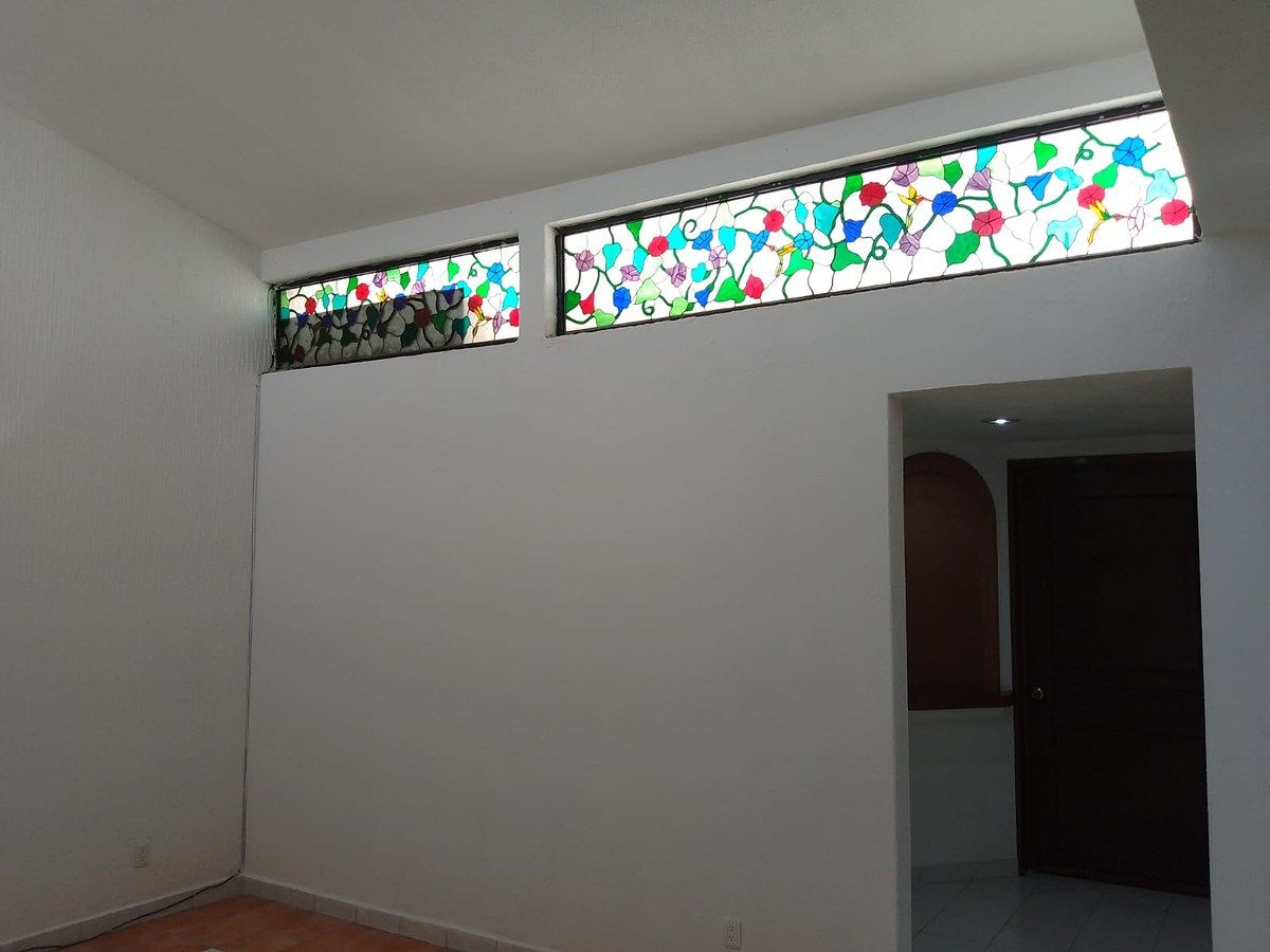 7 de 21: Sala | Acceso Recamara Principal