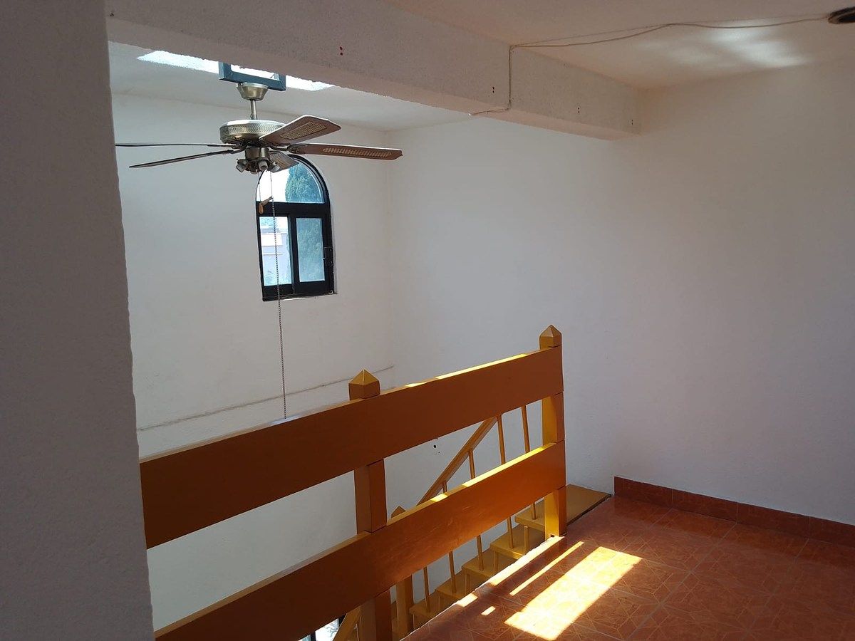 9 de 21: Mezzanine | 2do. Nivel Recamara Planta Alta