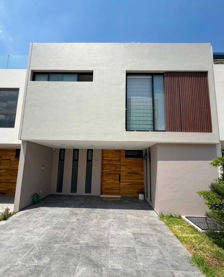 CASA AMUEBLADA EN VENTA EN AZENT SOLARES - foto 1