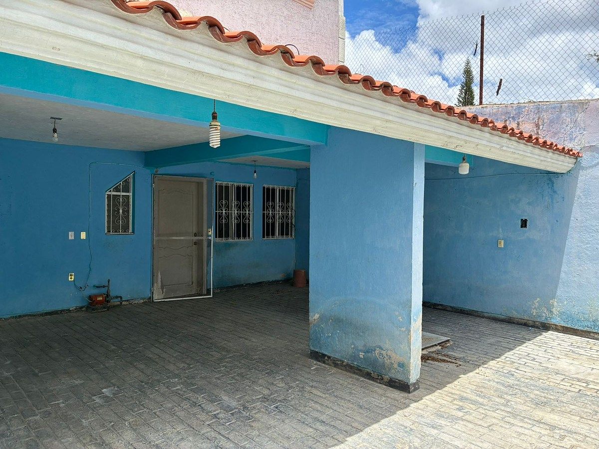 5 de 27: estacionamiento 2