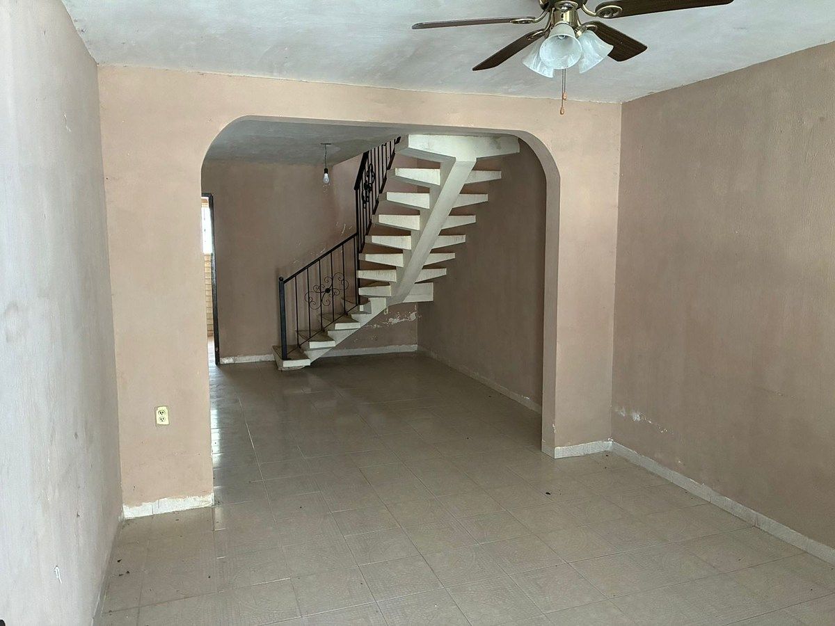 6 de 27: sala planta baja