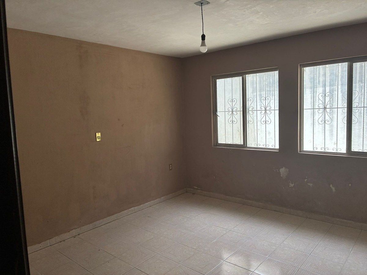 13 de 27: recamara 2 planta baja