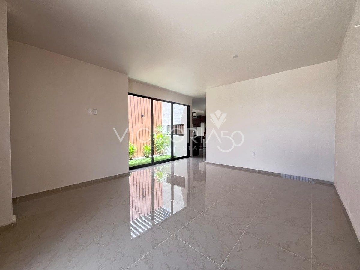 Casa em Lindavista 2a Sección, Villa de Alvarez, foto 2 de 9