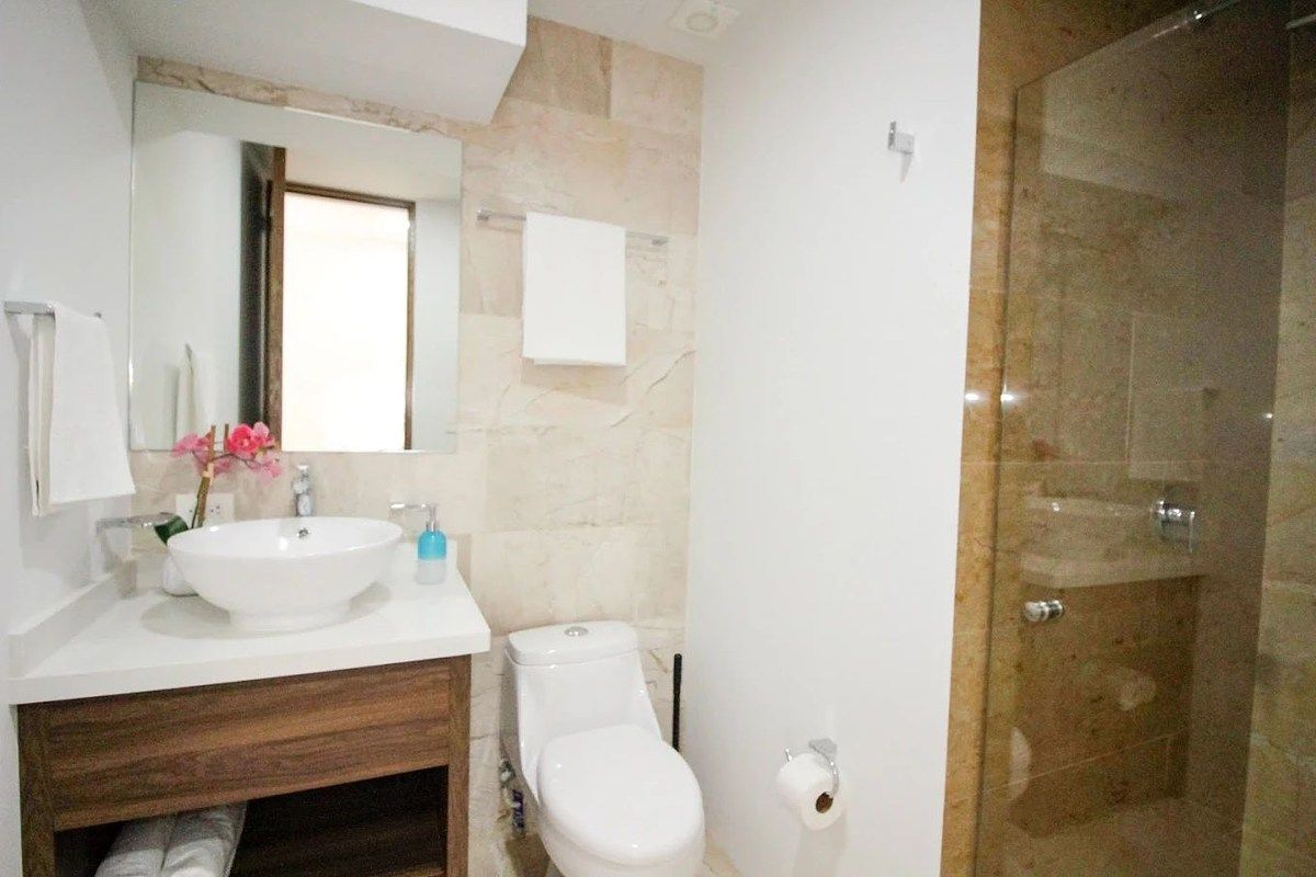 3 de 21: Baño completo