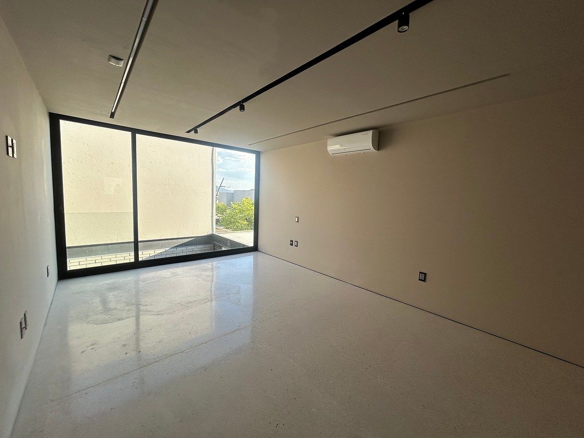 9 of 15: Habitación principal