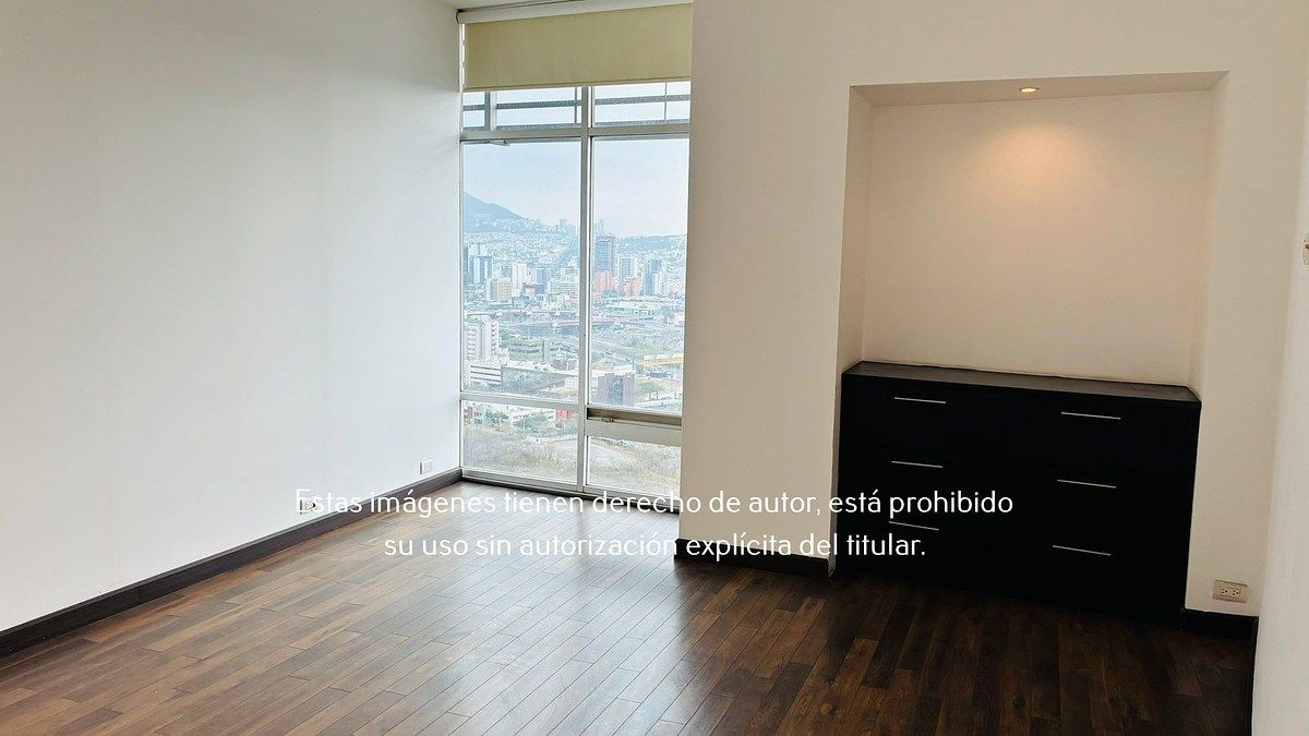 4 de 13: Departamento en Venta cerca de San Pedro Garza García, N.L.