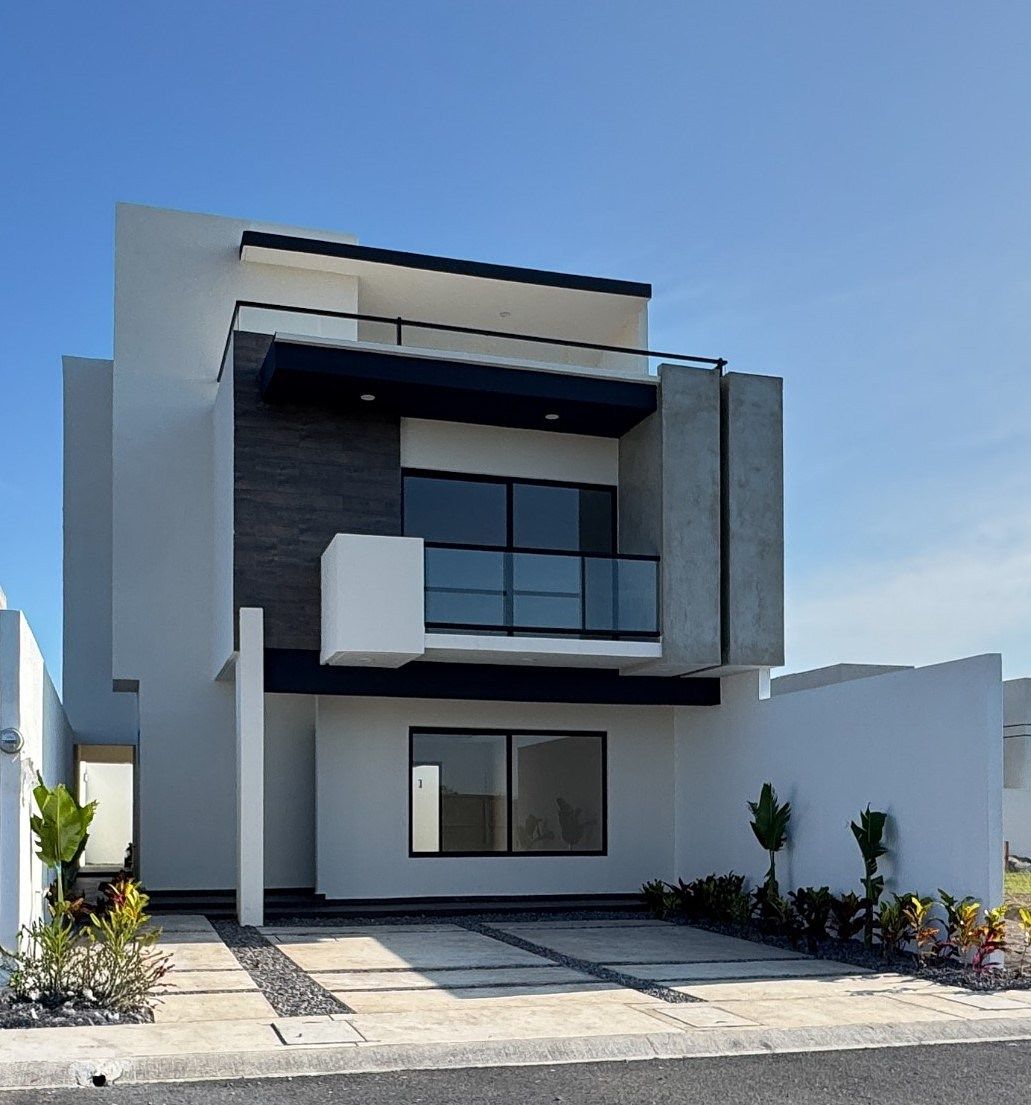 Casa en Venta con Roof Top, en Fraccionamiento Lomas de La Rioja