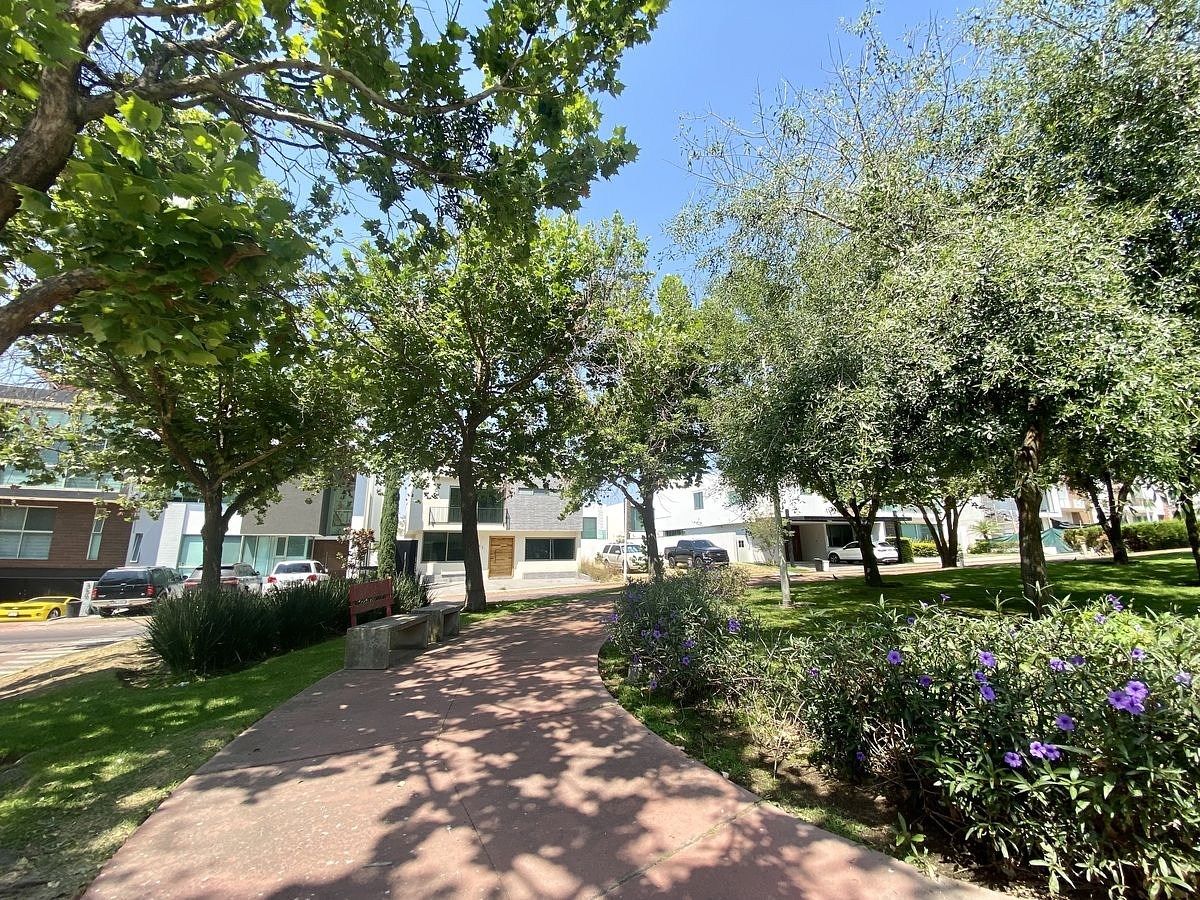 45 de 45: Áreas verdes La Rioja