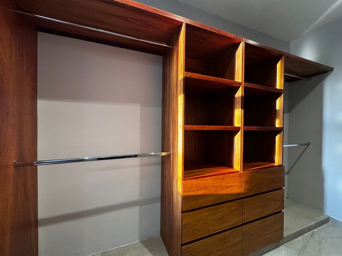 Vestidor, photo 27 of 34