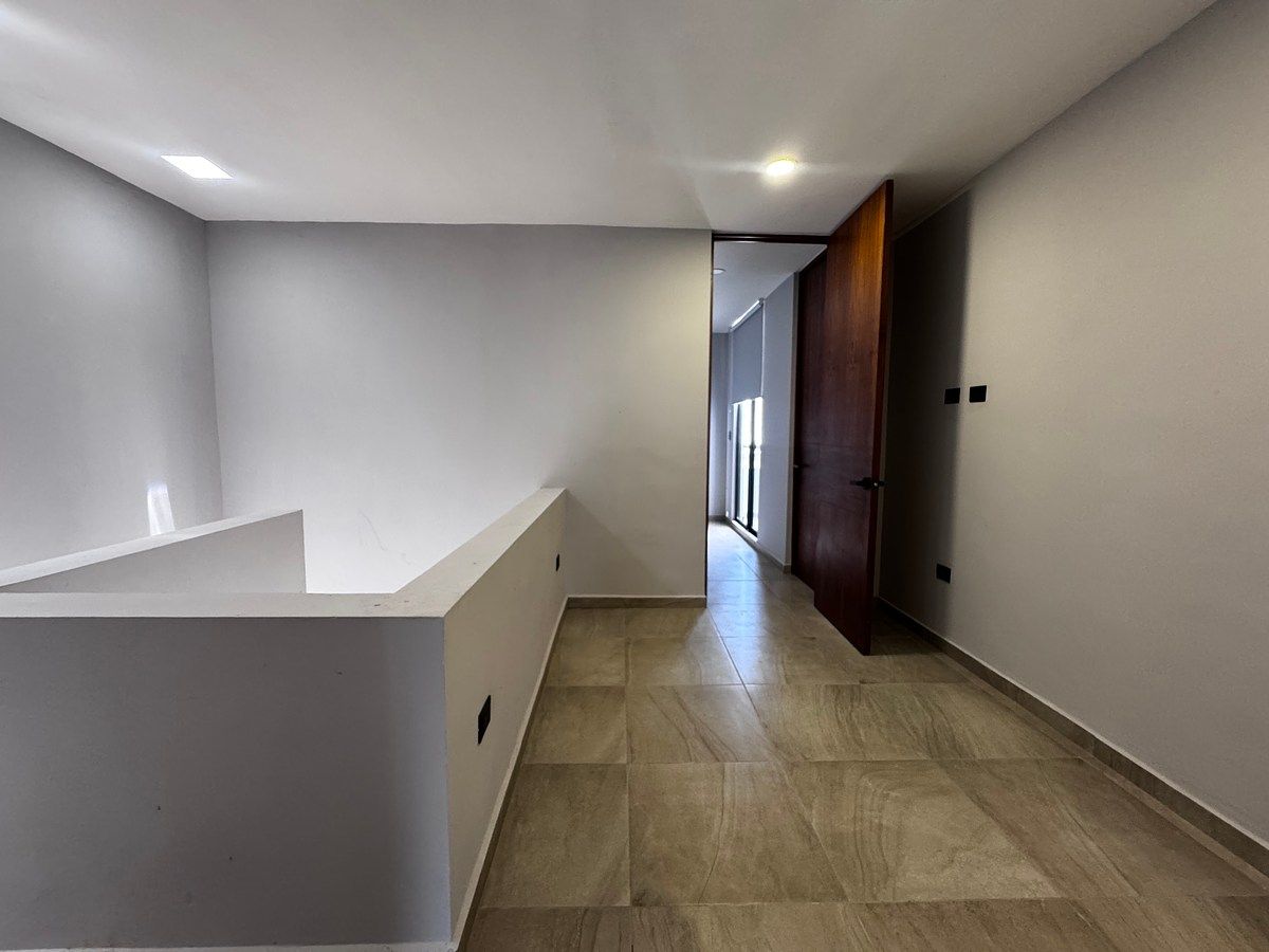Family Room, photo 21 of 34