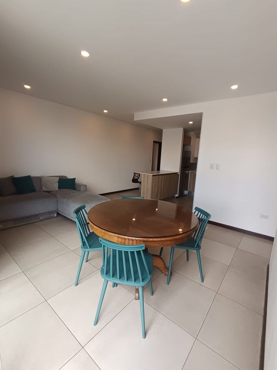 Apartamento en 10, Guatemala, foto 4 de 24