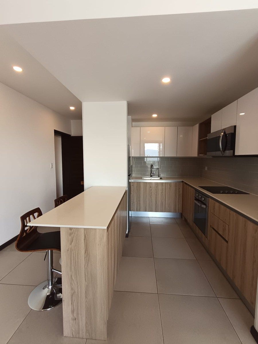 Apartamento en VENTA/ALQUILER en Mira zona 10