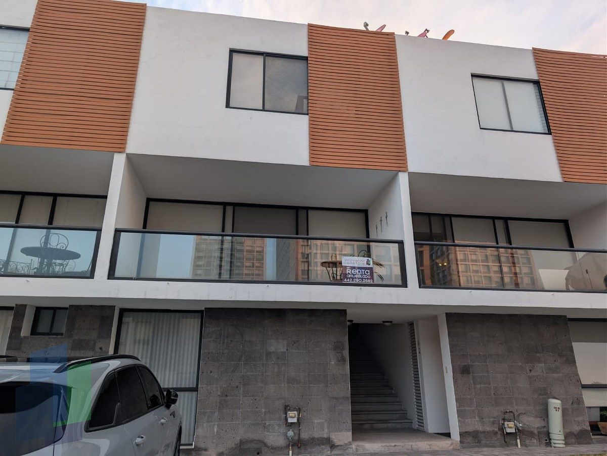 30 de 31: Fachada