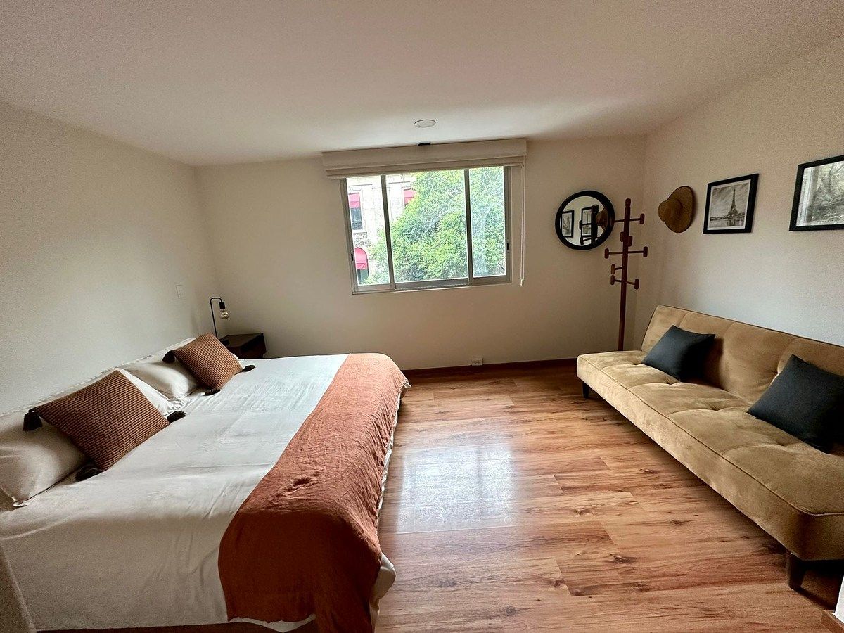 9 of 21: Recamara Secundaria