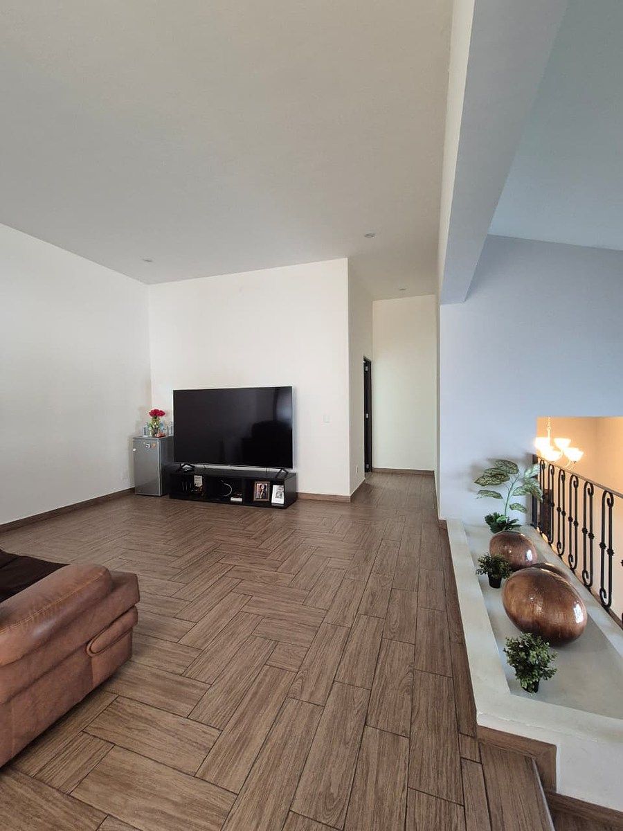 28 de 39: Sala de Tv