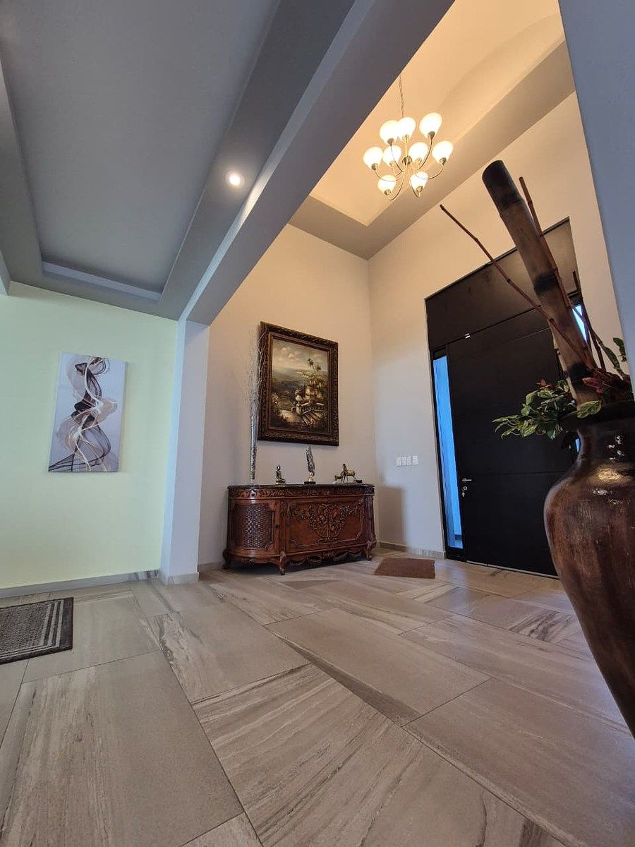 24 de 39: Hall de entrada