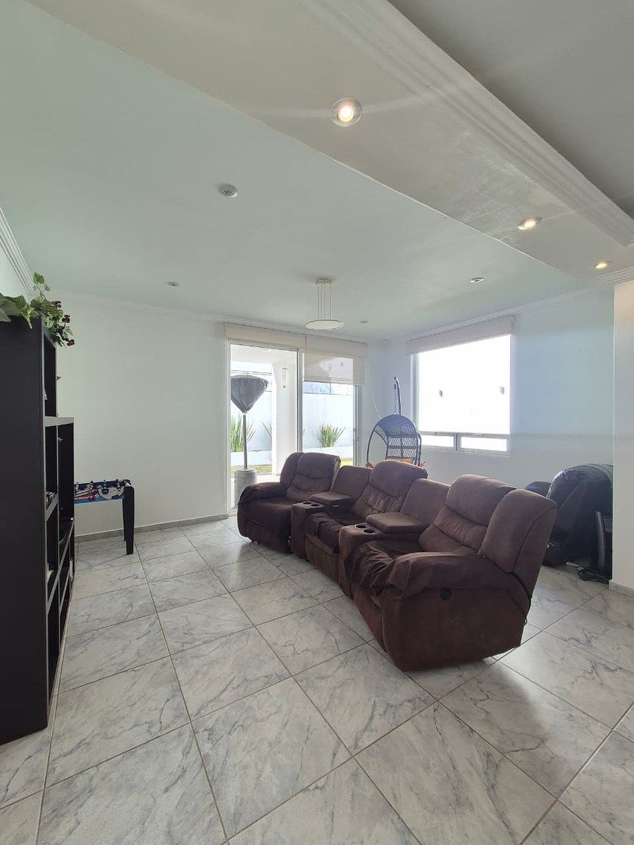 5 de 39: Sala o antecomedor