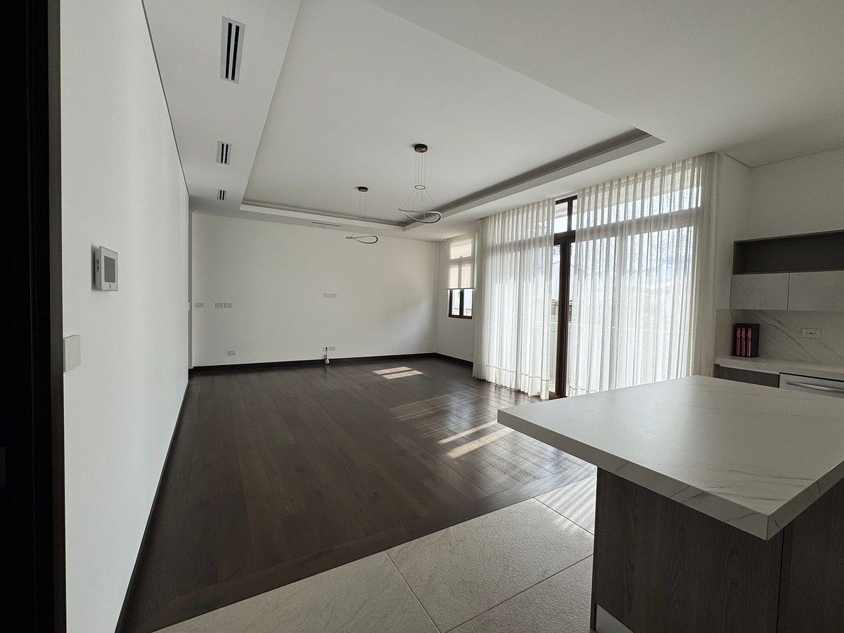 Apartamento en Zona 16, Guatemala, foto 4 de 32