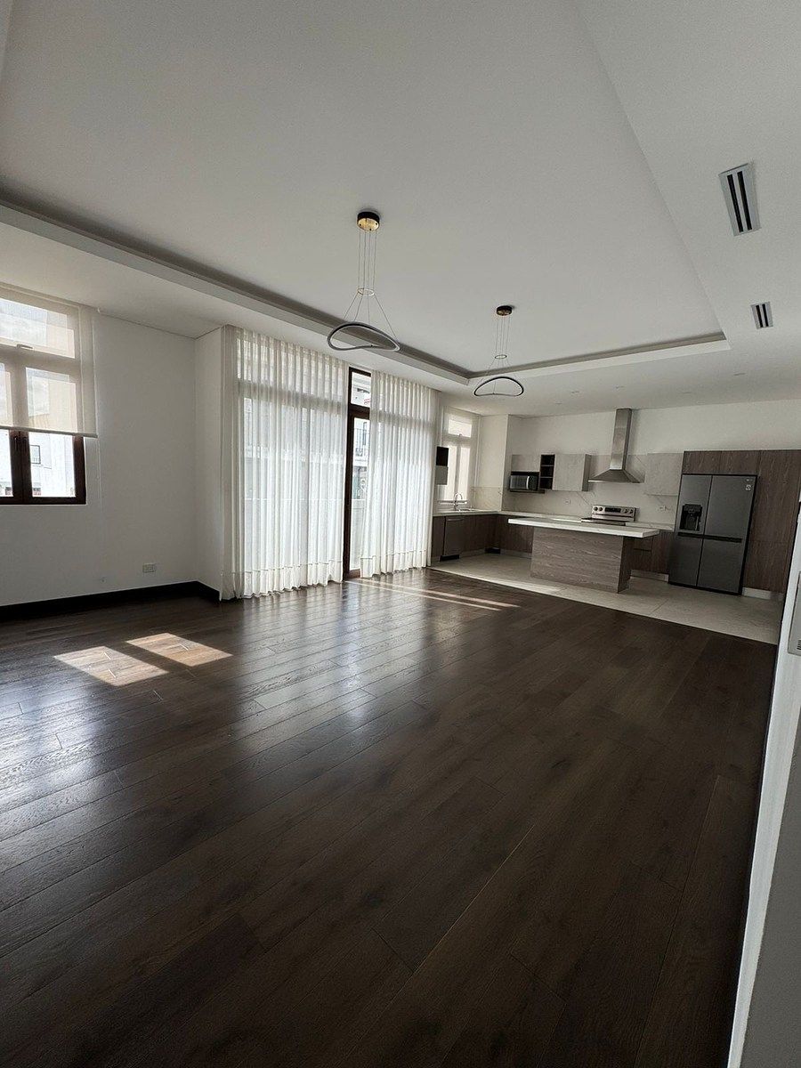 Apartamento en Zona 16, Guatemala, foto 7 de 32
