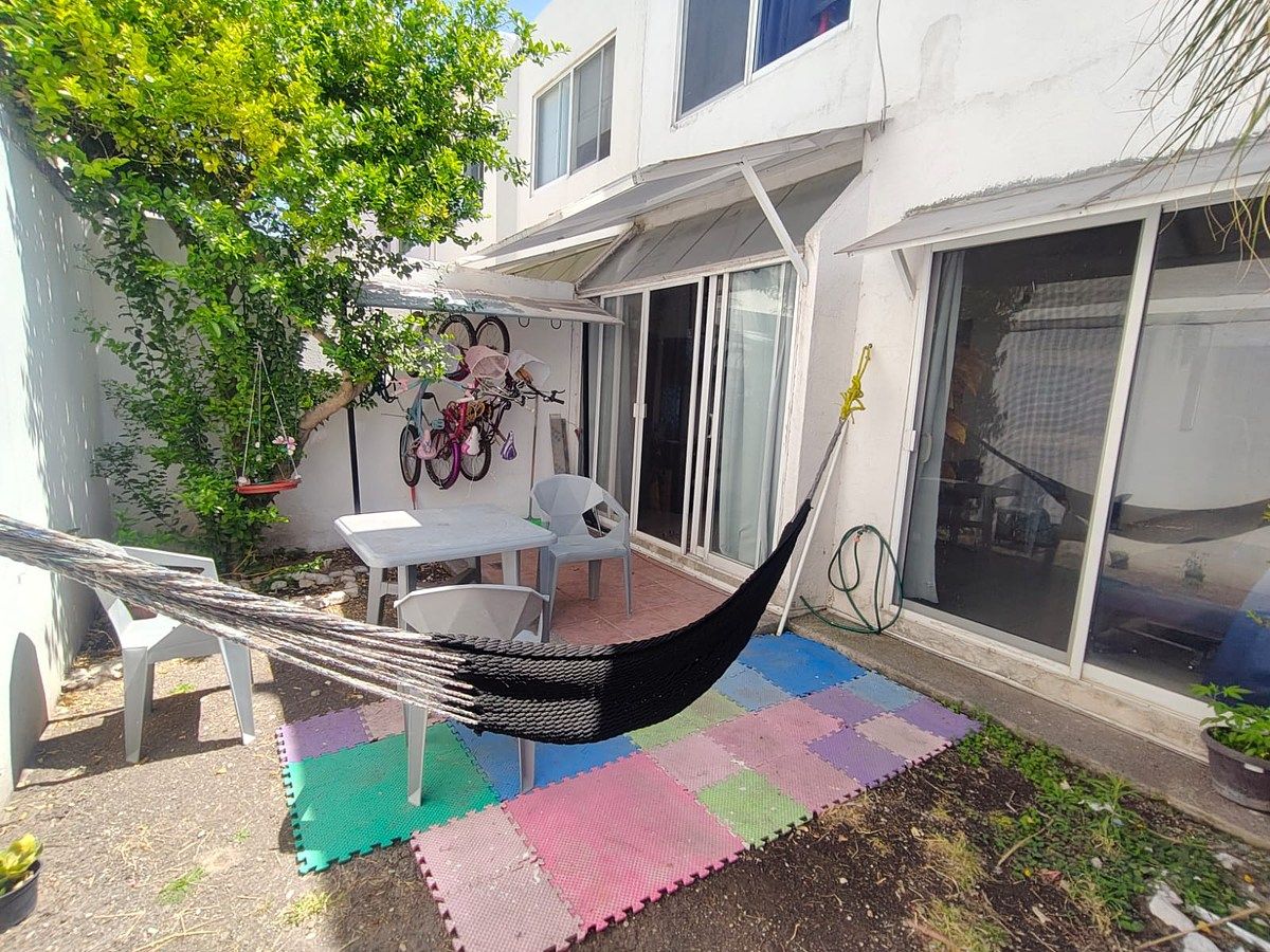 14 de 16: Patio trasero