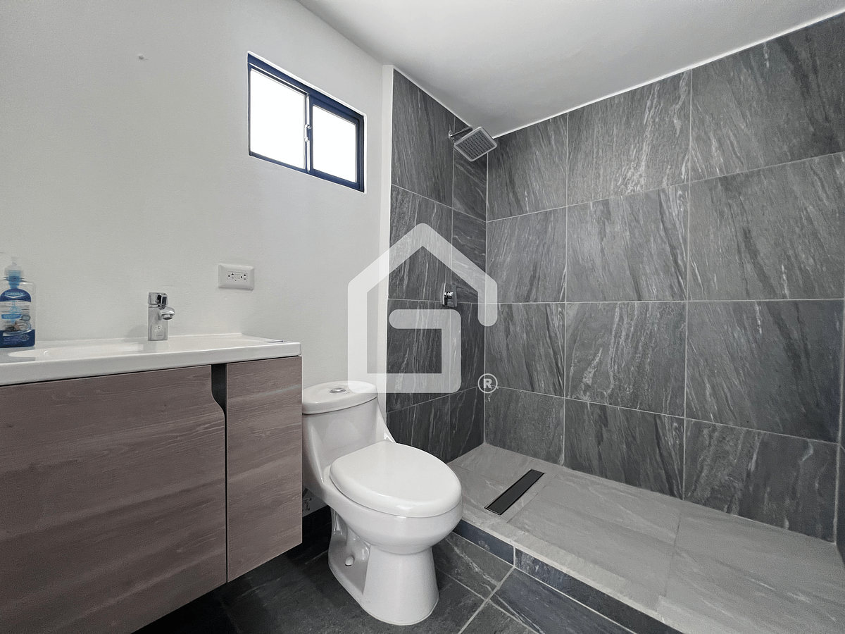 13 de 20: 2do baño completo