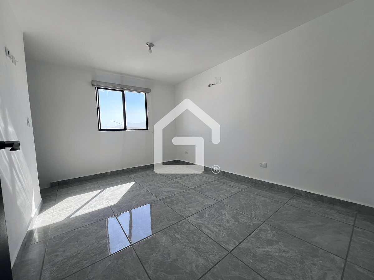 10 de 20: Recámara principal con walking closet