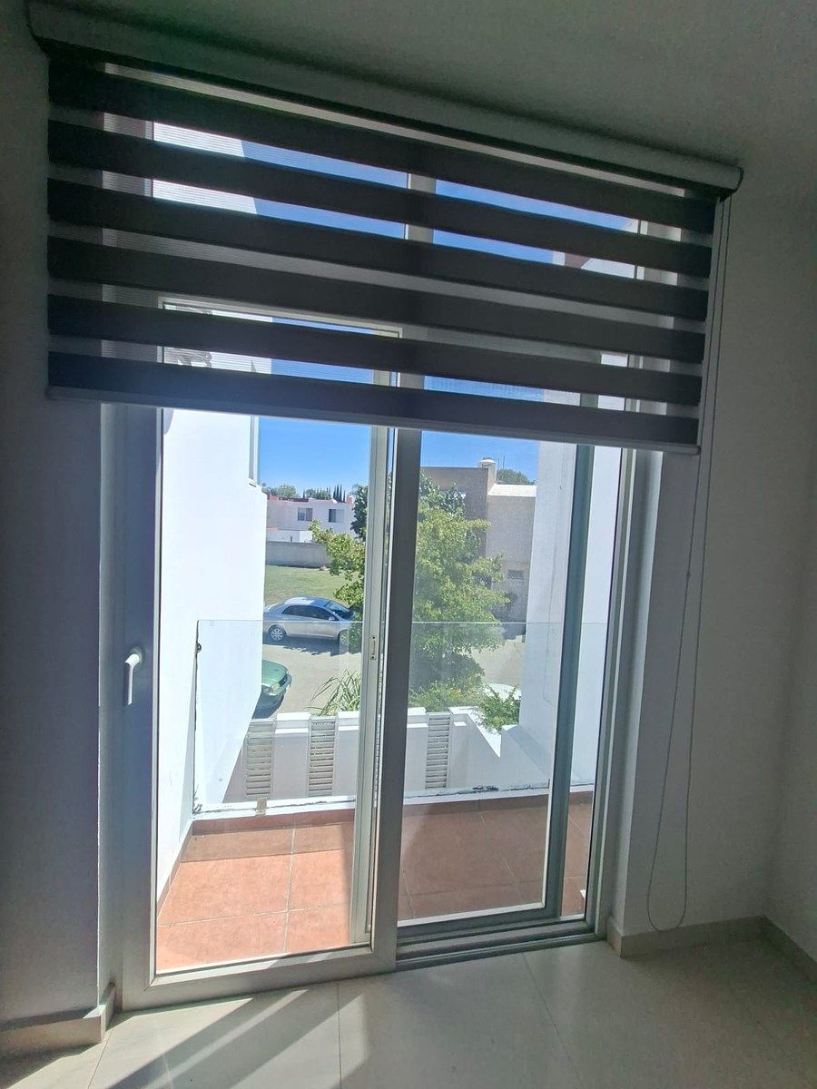 16 de 26: balcón recamara