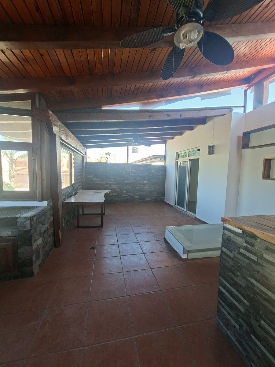 18 de 26: terraza planta alta