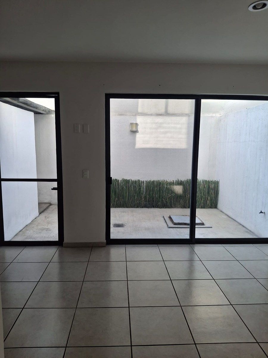 Casa en Las Grullas, Tlajomulco de Zúñiga, foto 4 de 31