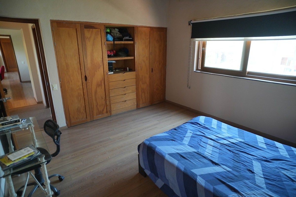 14 de 27: Segunda Habitación