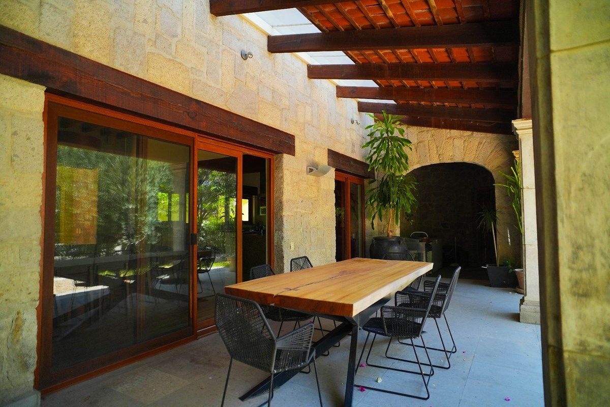 19 de 27: Área comedor patio