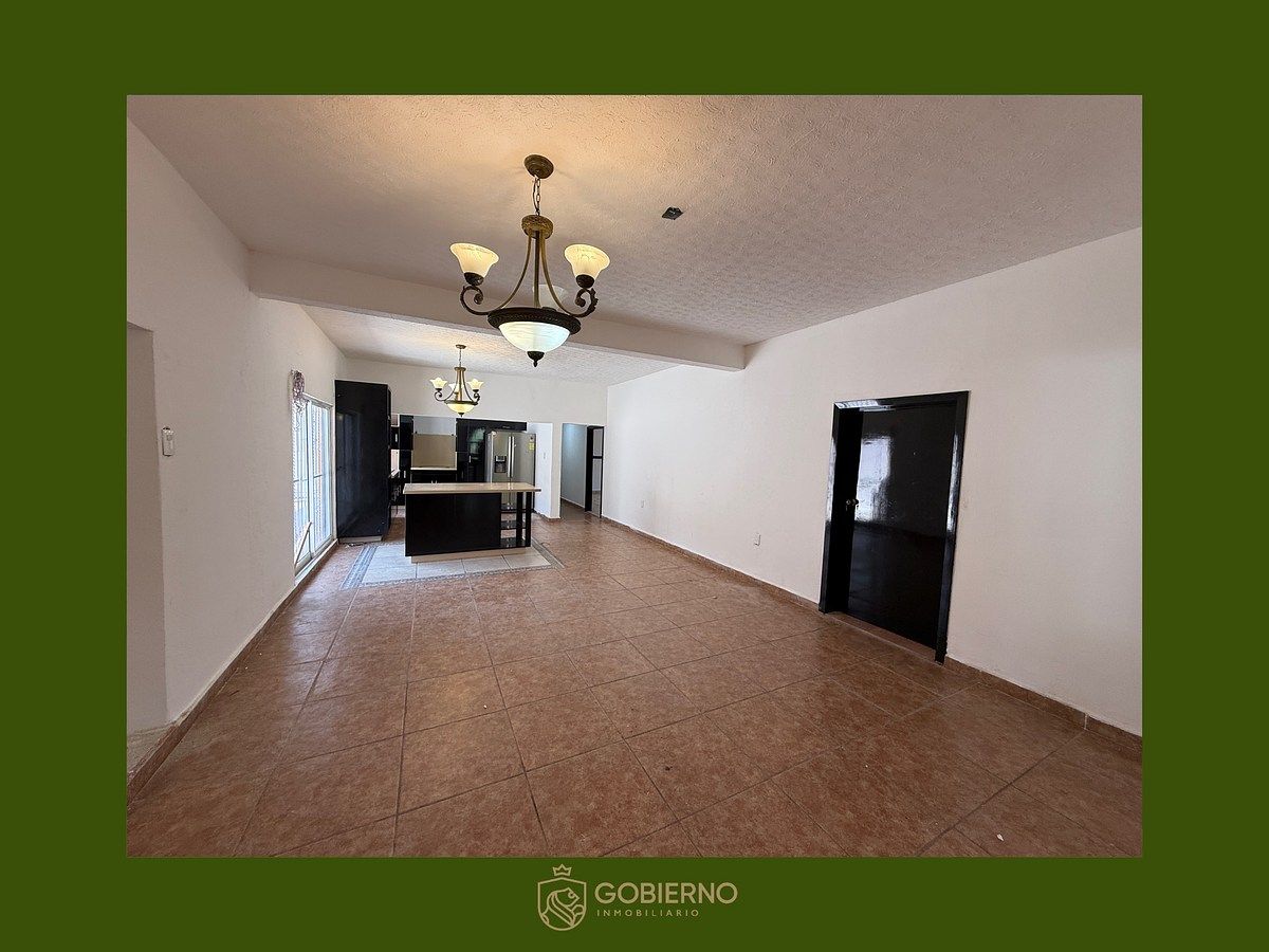 6 of 11: Sala comedor corrido