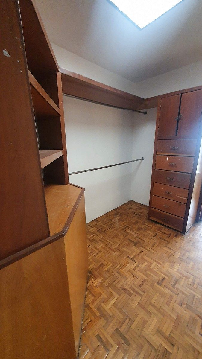 16 de 26: Vestidor de recámara ppal.