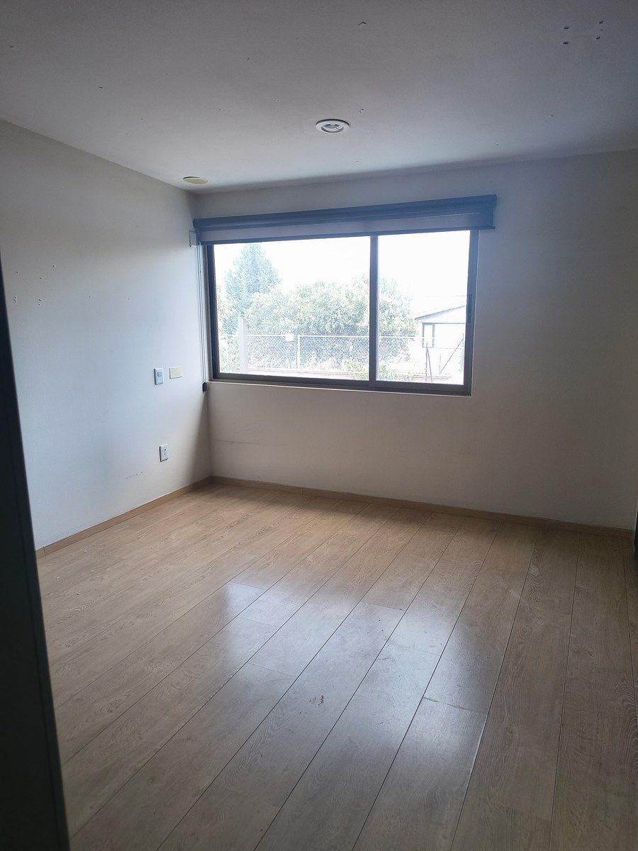 7 of 13: recamara secundaria