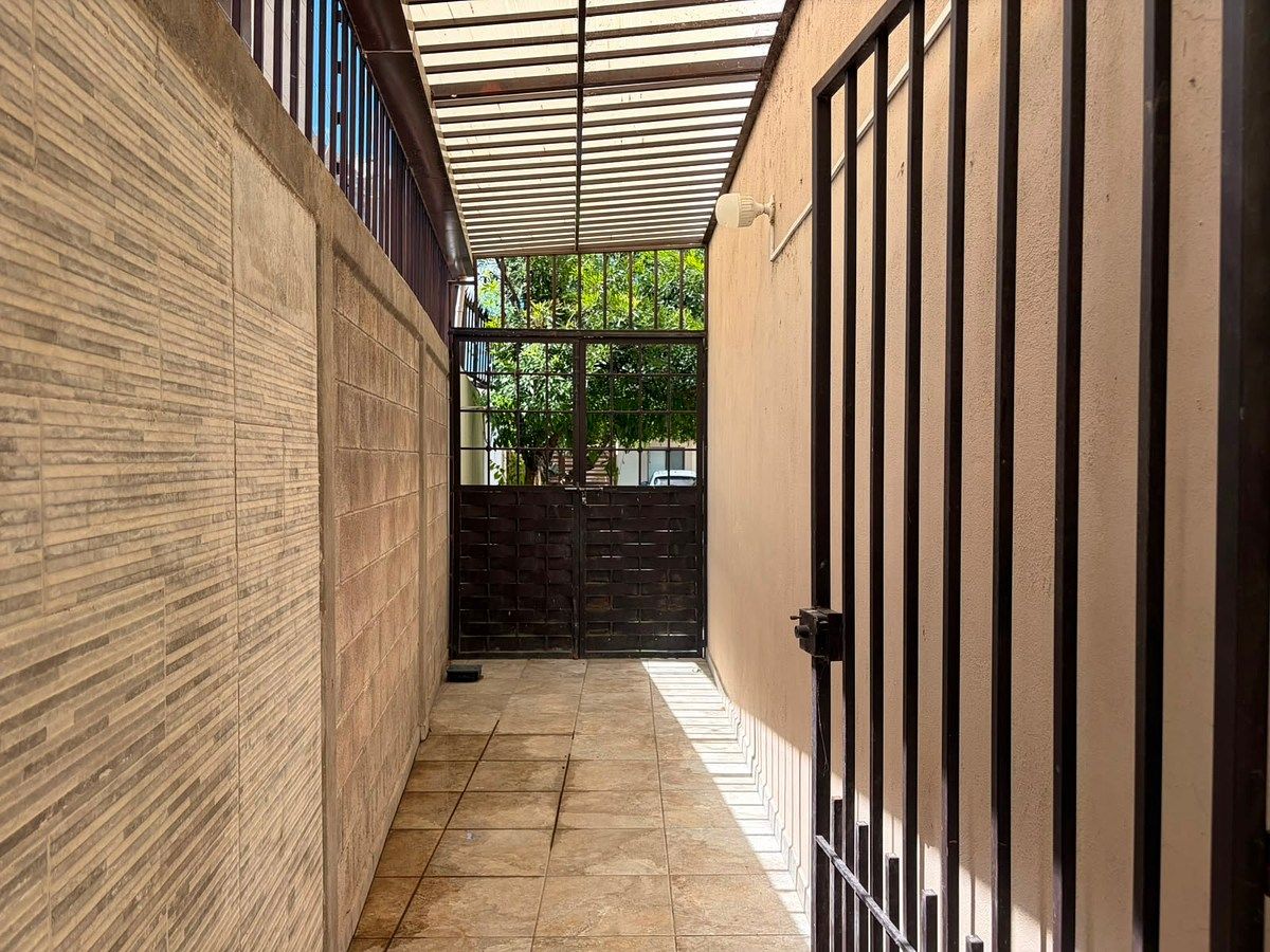 Casa em condomínio fechado em Rincones del Marques, El Marqués, foto 4 de 18