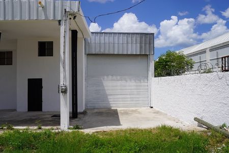 Warehouse on Cancún - Mérida highway (Kanasin)