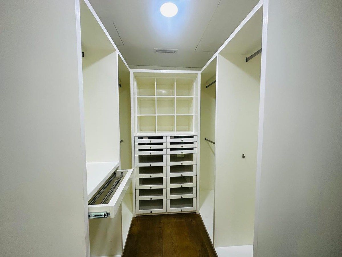 12 de 23: Walk-in Closet Rec. Ppal