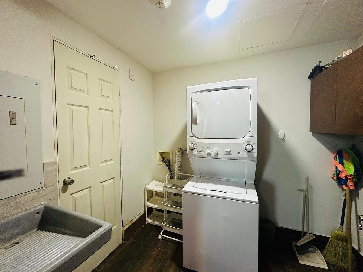 17 de 23: Lavandería y Cto Serv