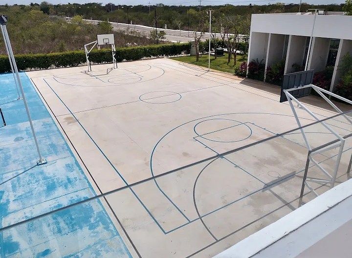 6 de 8: CANCHA DE USO MÚLTIPLE