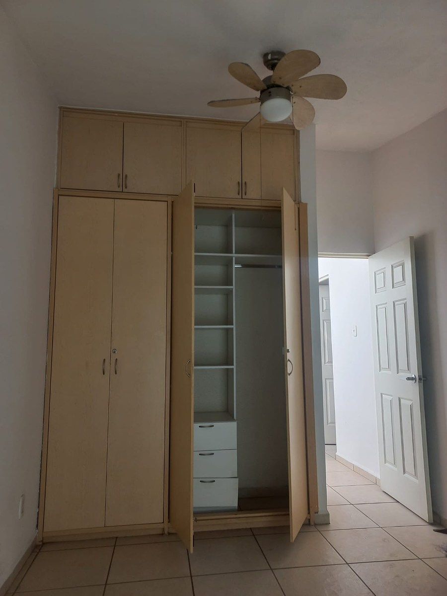 13 de 22: clóset principal