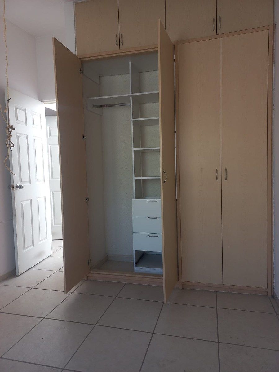 18 de 22: clóset secundaria