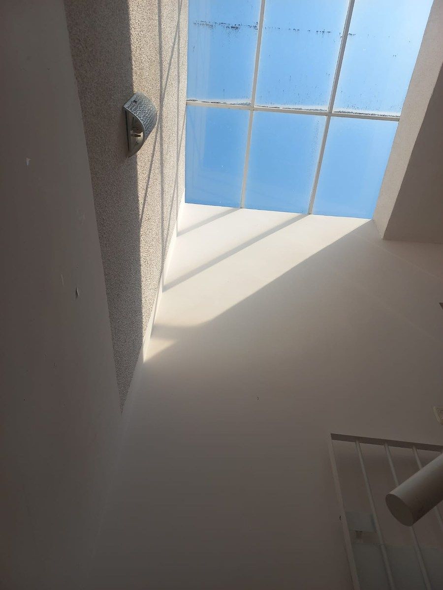 10 de 22: domo escalera